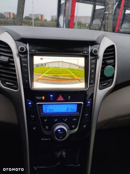 Hyundai i30 1.6 D Premium DCT - 7