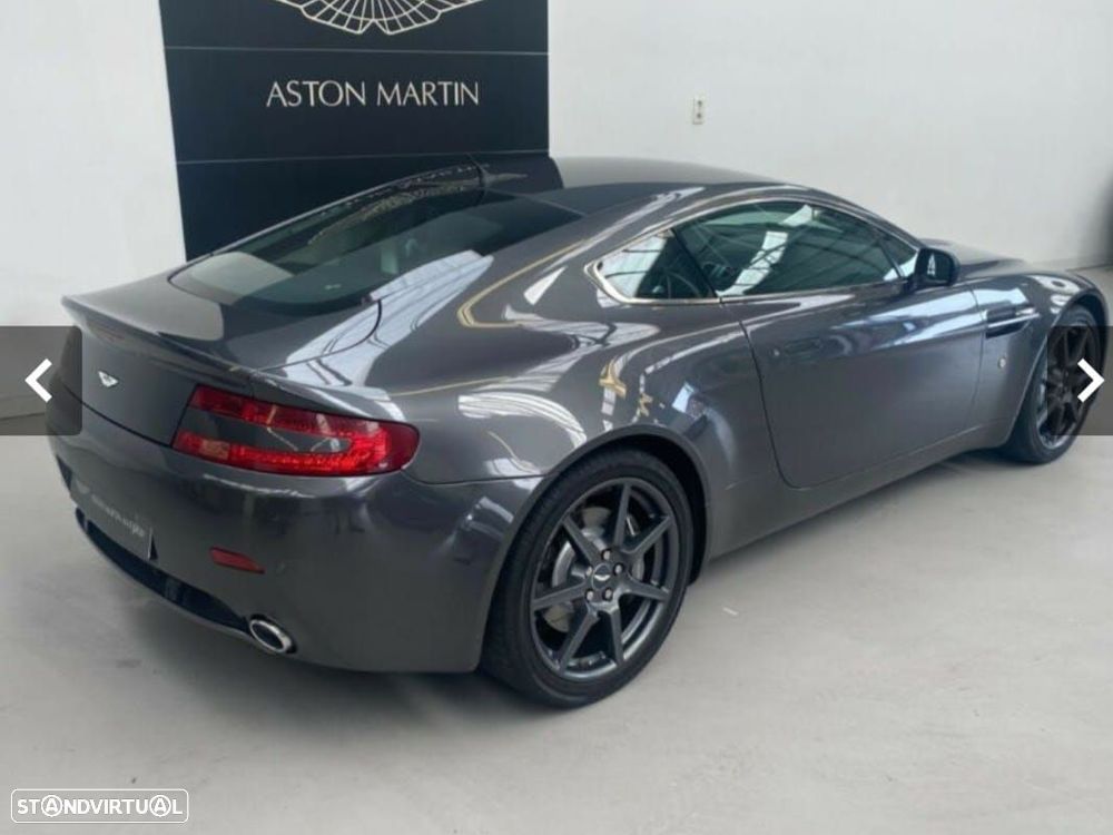 Aston Martin Vantage Coupe - 16
