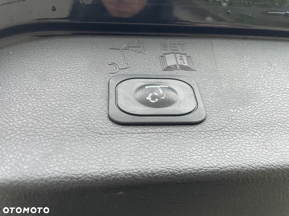 Ford Kuga 1.5 EcoBoost AWD Titanium ASS - 19