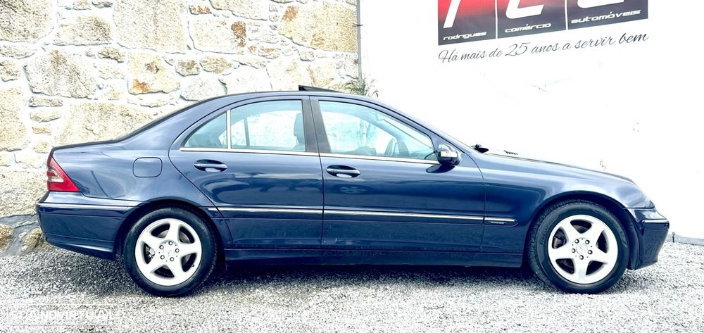 Mercedes-Benz C 220 - 22