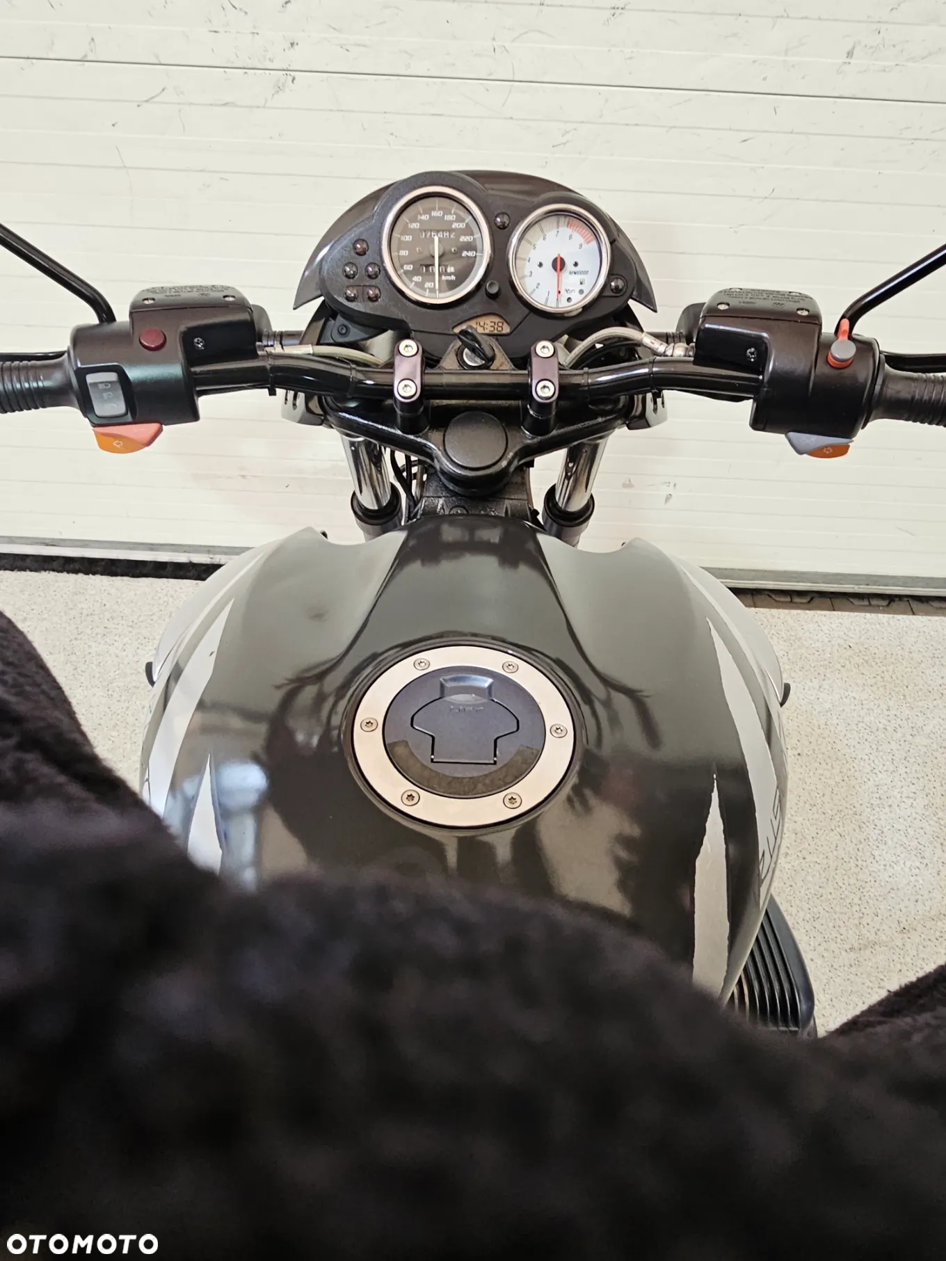 BMW R - 25