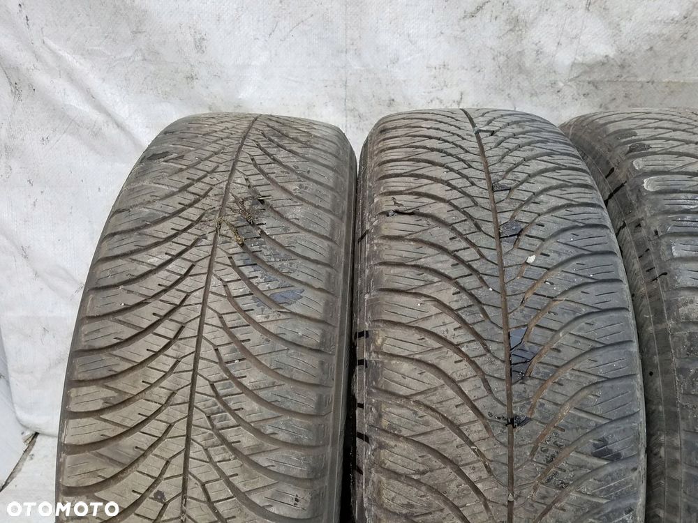 OPONA OPONY YOKOHAMA BLUEARTH-4S AW21 225/60 R18 6-7 MM - 3