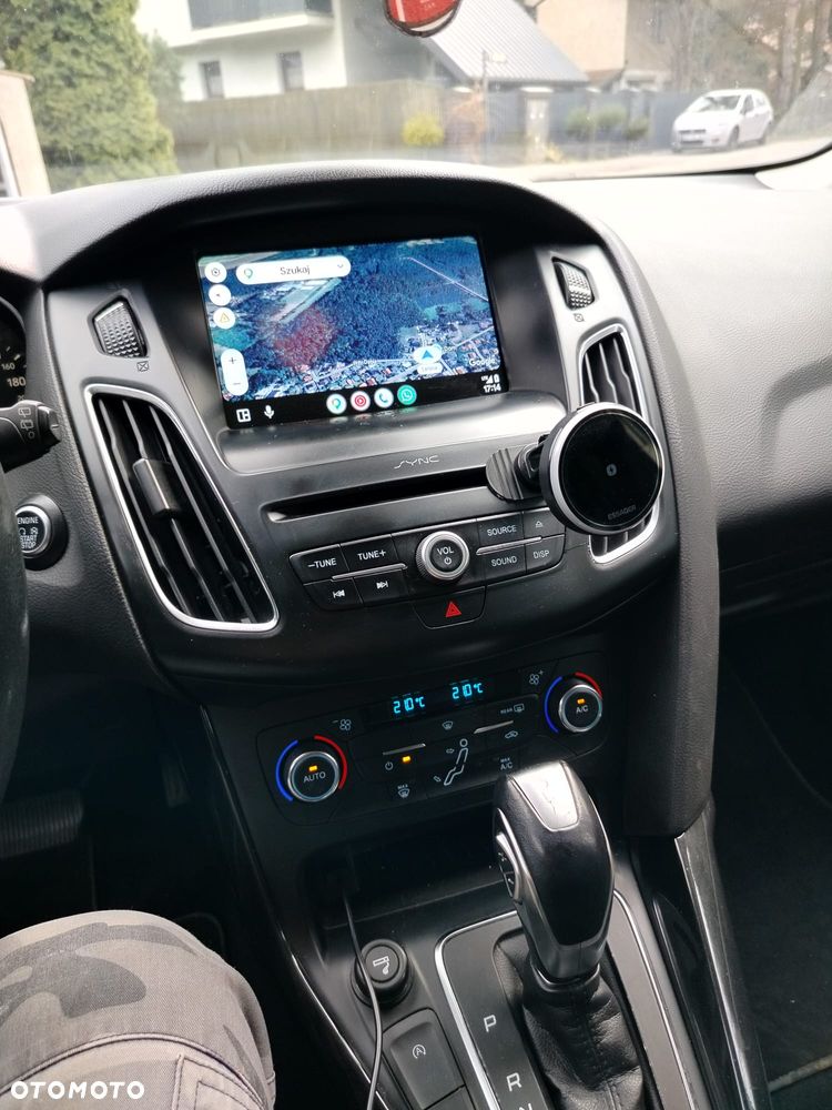 Ford Focus 1.5 EcoBlue Start-Stopp-System COOL&CONNECT - 12