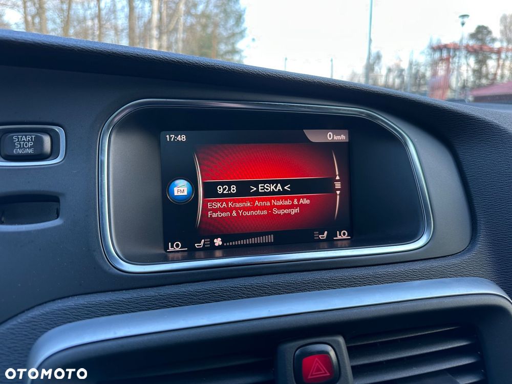 Volvo V40 D3 Geartronic RDesign - 27