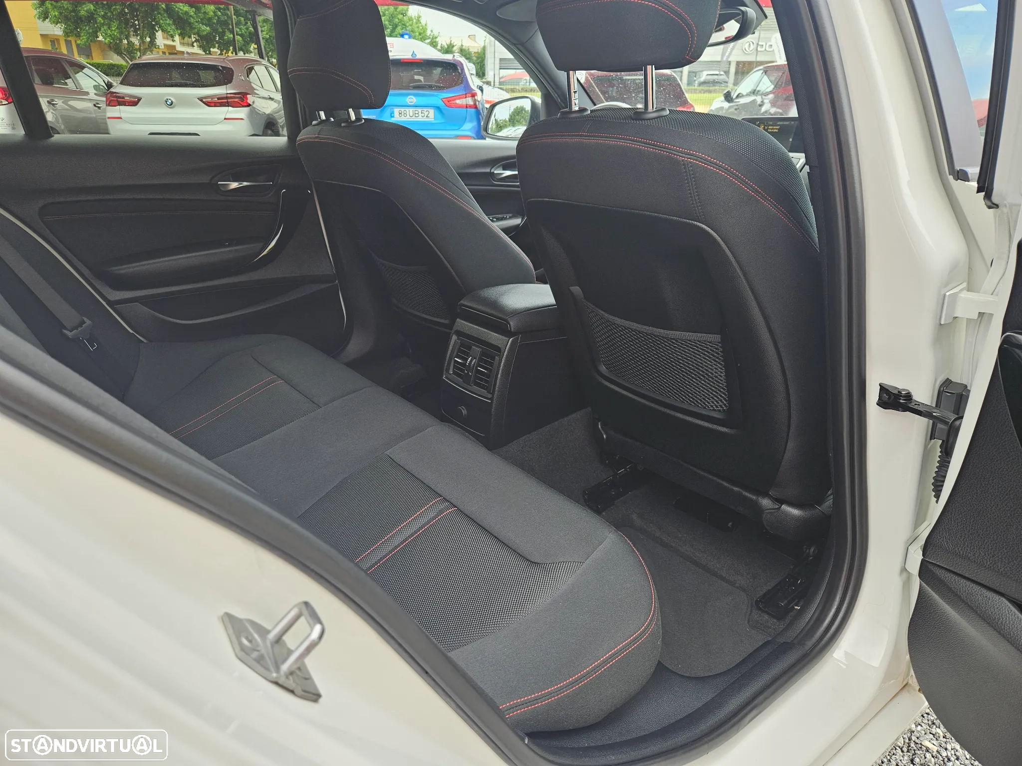 BMW 116 d Line Sport Shadow Auto - 24