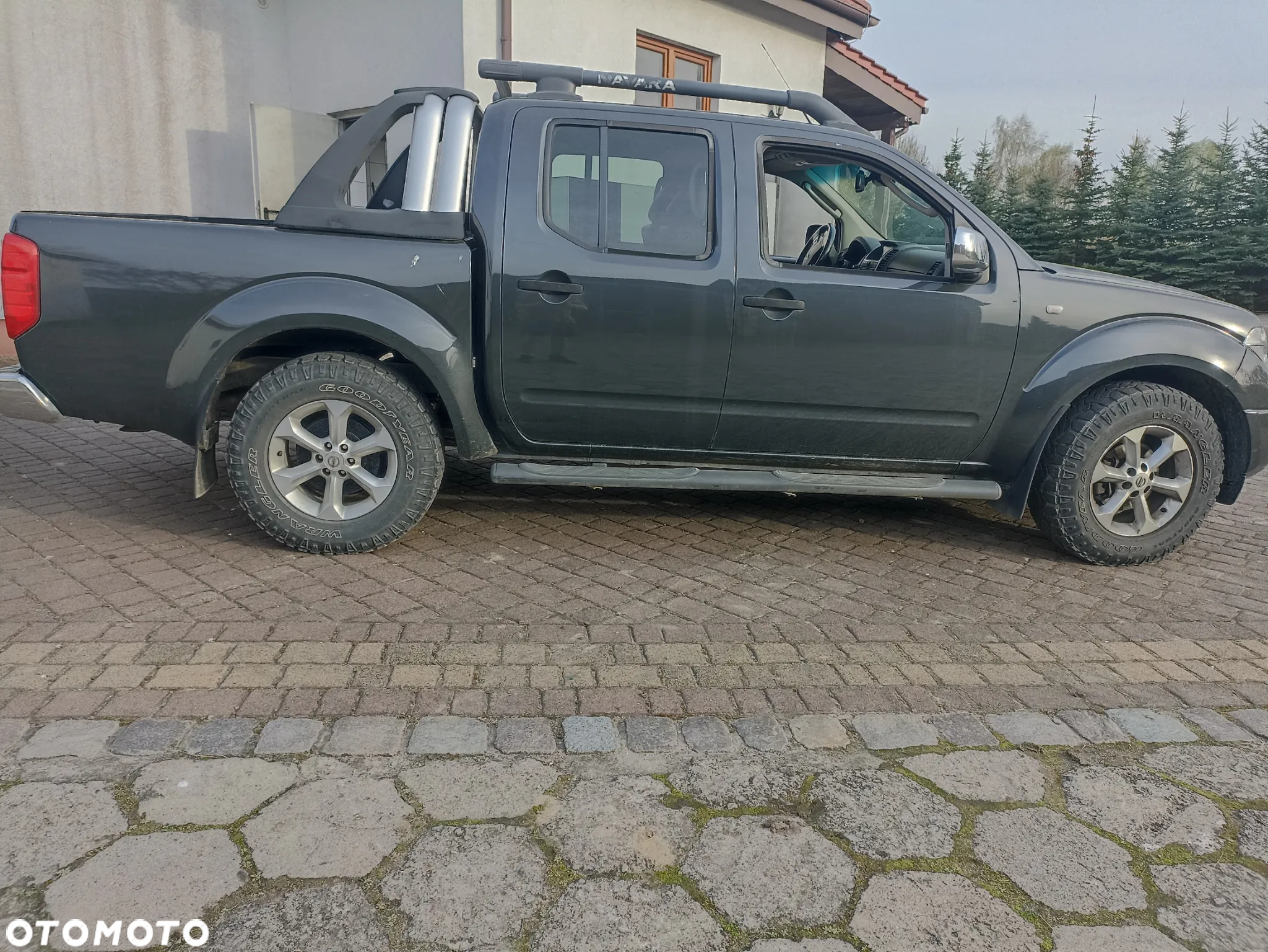 Nissan Navara - 5
