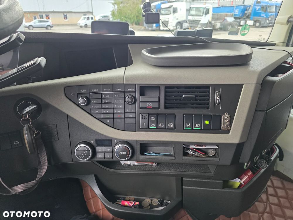 Volvo FH - 8