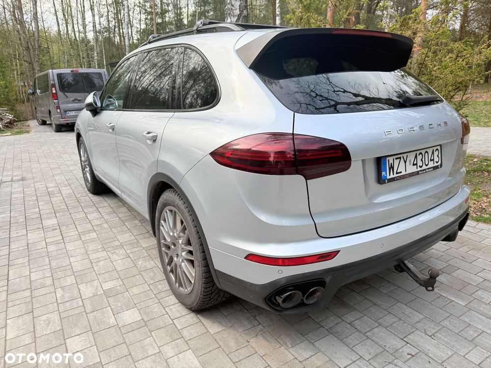 Porsche Cayenne Diesel Platinum Edition - 8