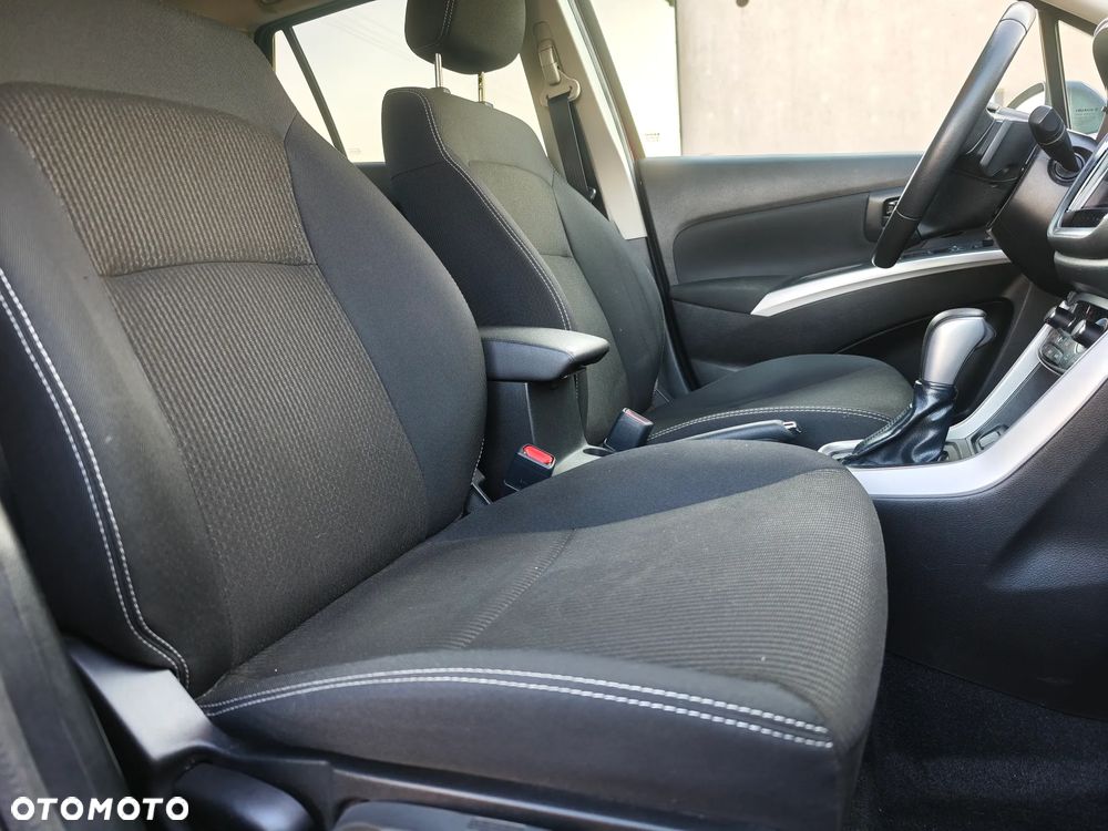 Suzuki SX4 S-Cross 1.4 T Premium - 11