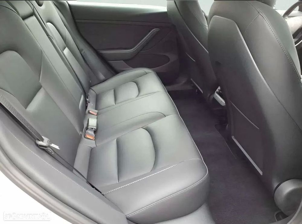 Tesla Model 3 Standard Range Plus RWD - 5