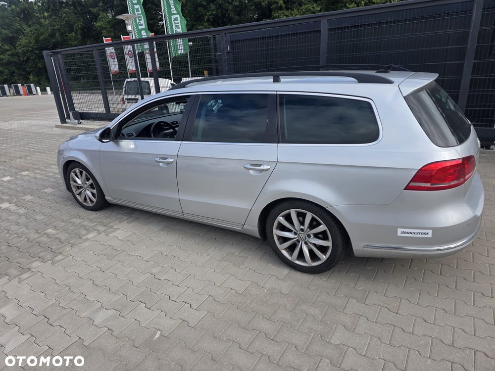 Volkswagen Passat 2.0 Blue TDI DSG SCR Comfortline - 3