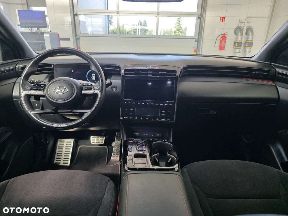 Hyundai Tucson 1.6 CRDi 48V-Hybrid 2WD DCT N Line - 25