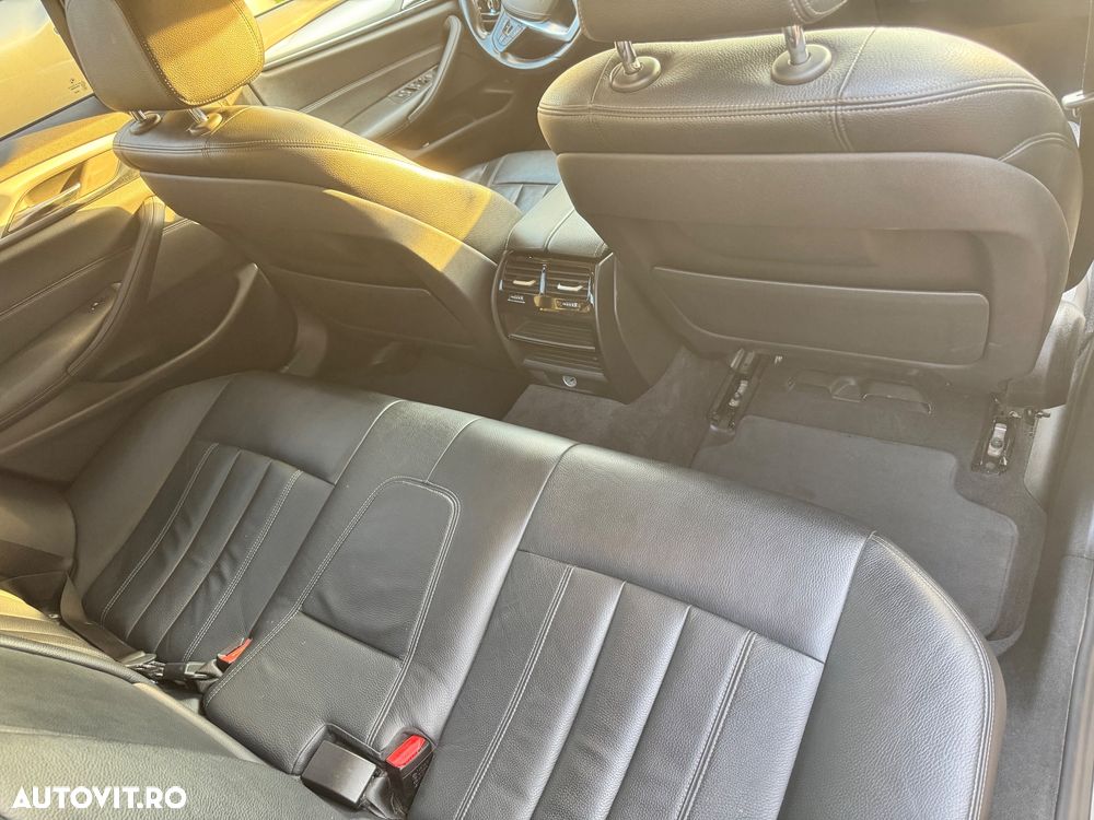 BMW Seria 5 520d AT - 6