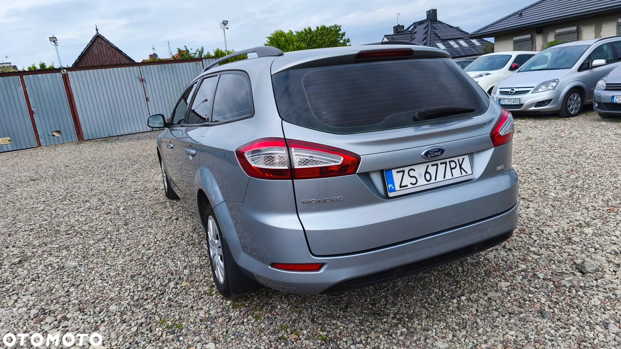 Ford Mondeo - 10