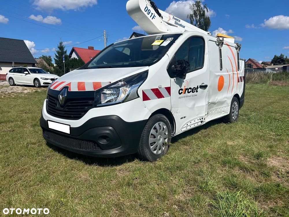 Renault Trafic - 1