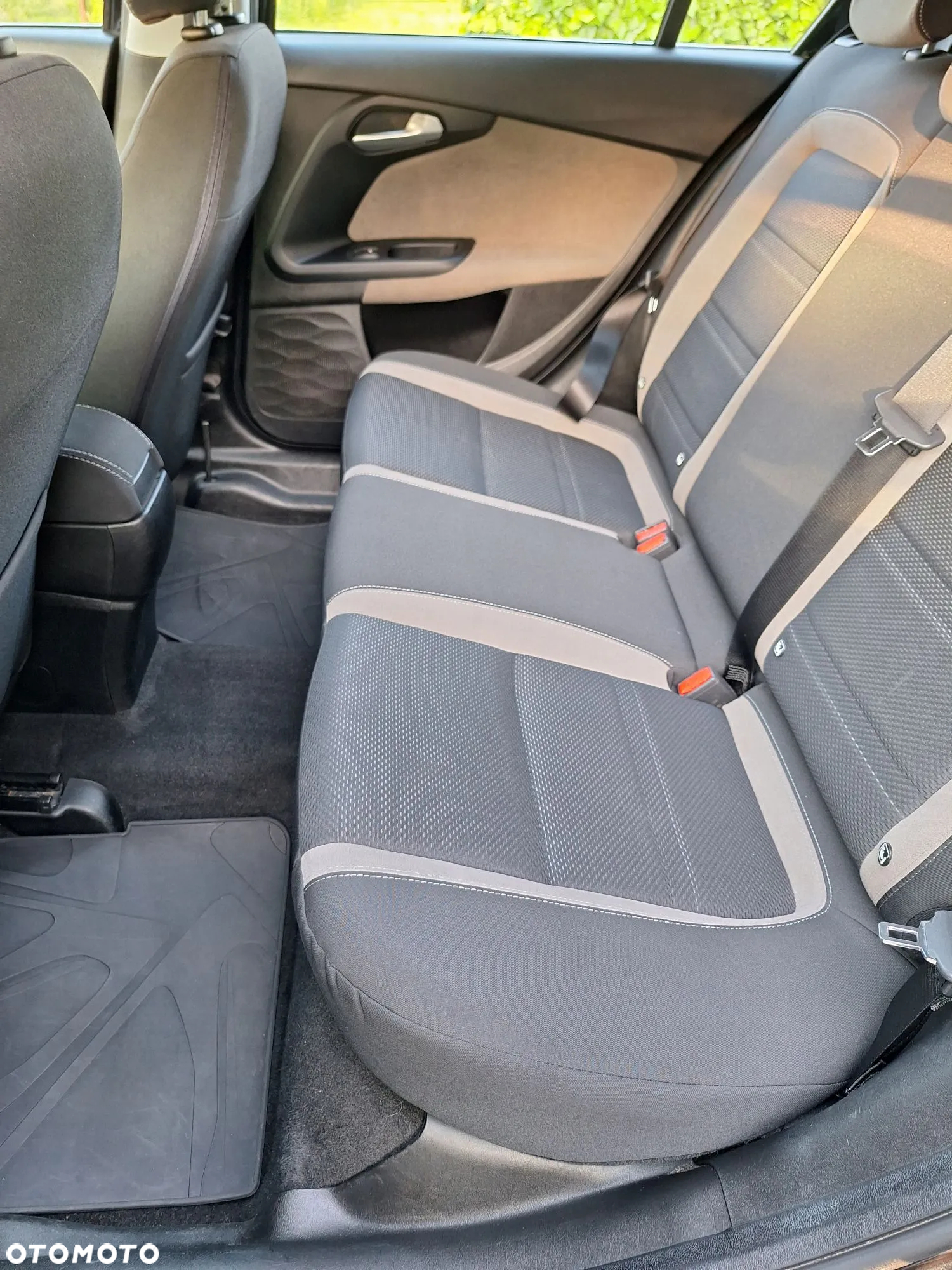 Fiat Tipo 1.6 MultiJet 16v Lounge - 10