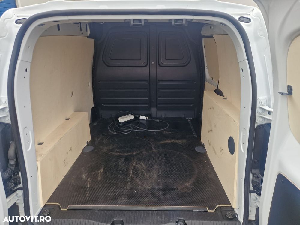 Nissan NX8 - 4