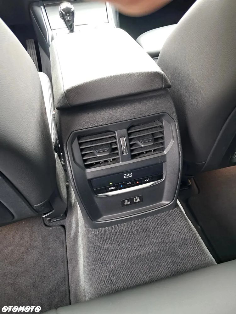 BMW Seria 3 320d Advantage sport - 32