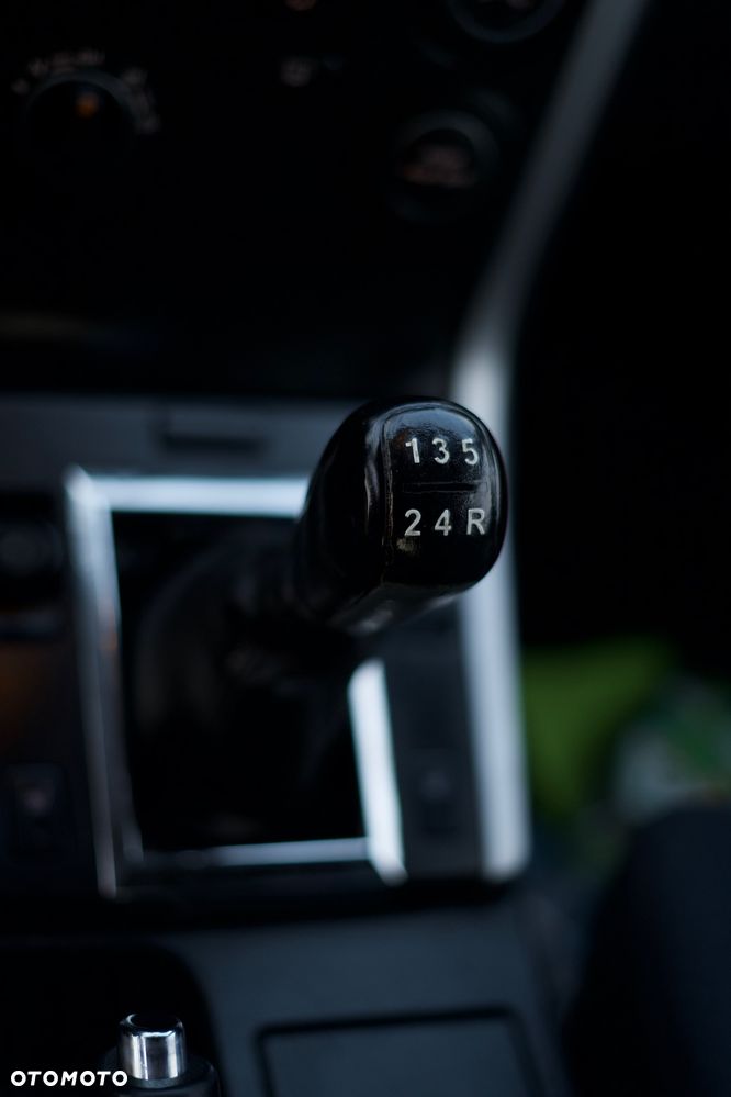 Suzuki Grand Vitara 1.9 DDiS - 11