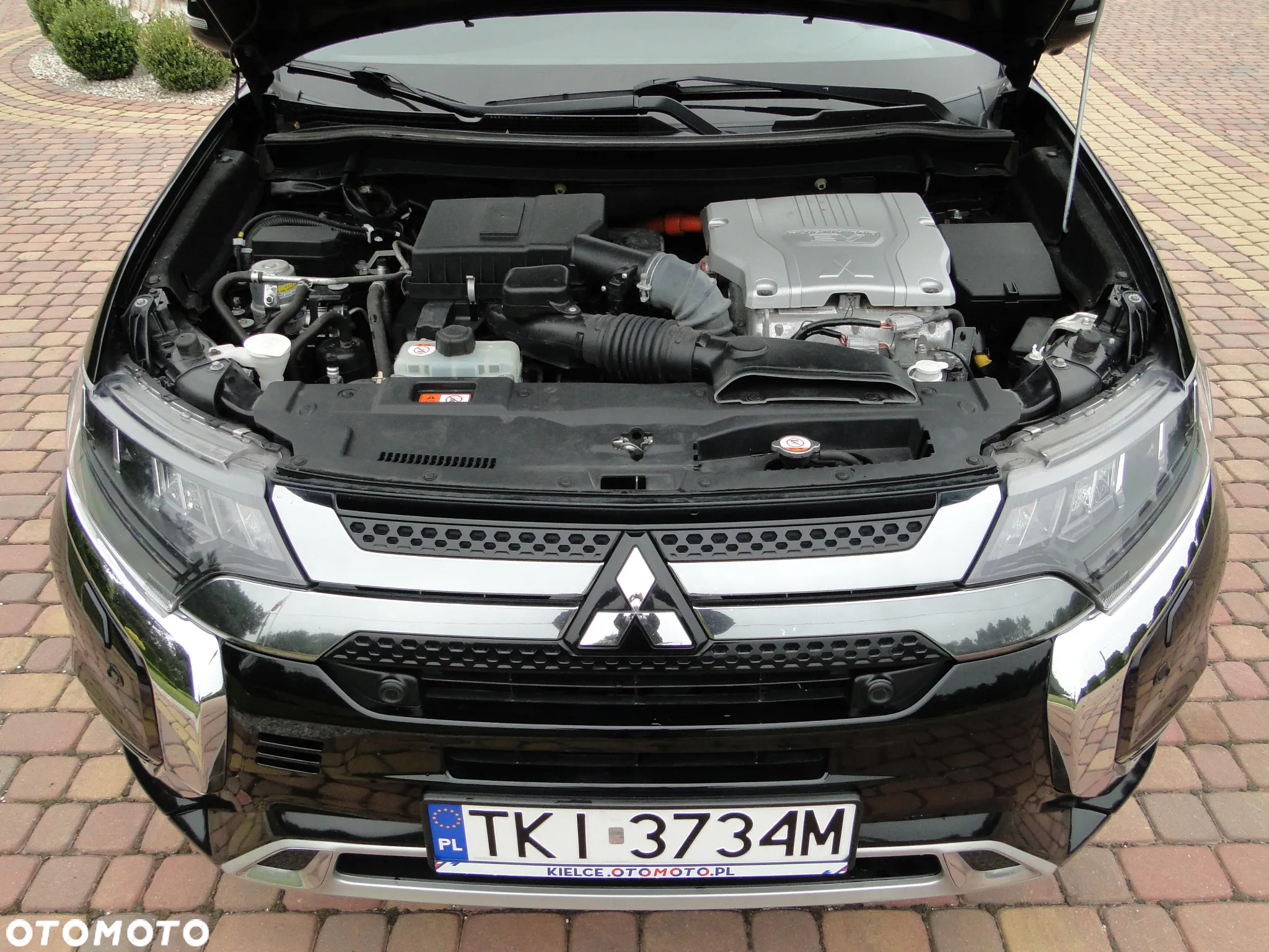 Mitsubishi Outlander PHEV Intense + - 30