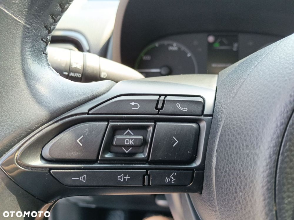 Toyota Yaris Hybrid 1.5 Comfort - 17