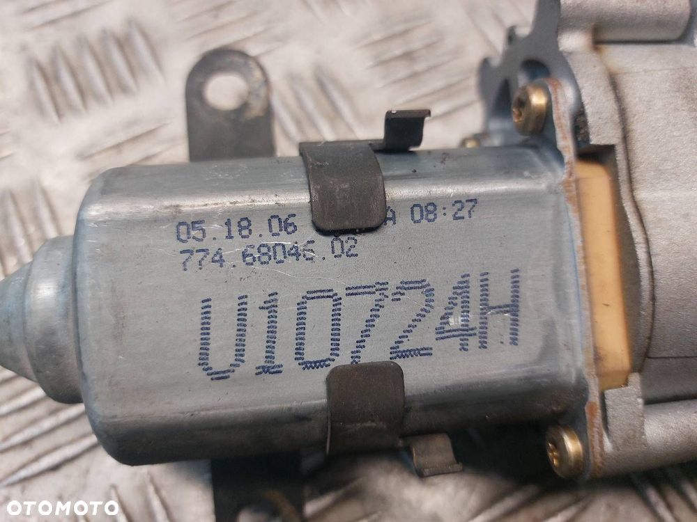 SILNICZEK DRZWI TYŁ CHRYSLER  GRAND VOYAGER IV LIFT 7746804602 - 2