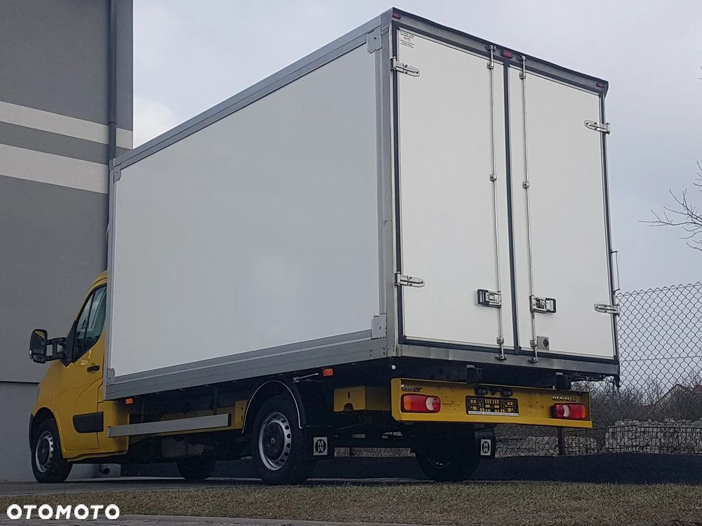 Renault MASTER KONTENER 8EP 4,21x2,23x2,22 KLIMA KRAJOWY MANUAL  6-BIEGÓW - 28