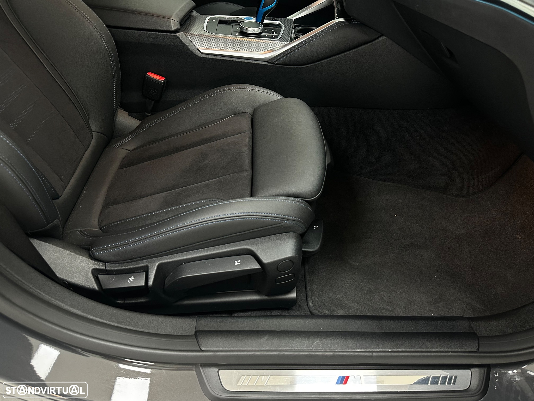 BMW i4 eDrive40 Edição Desportiva M - 17