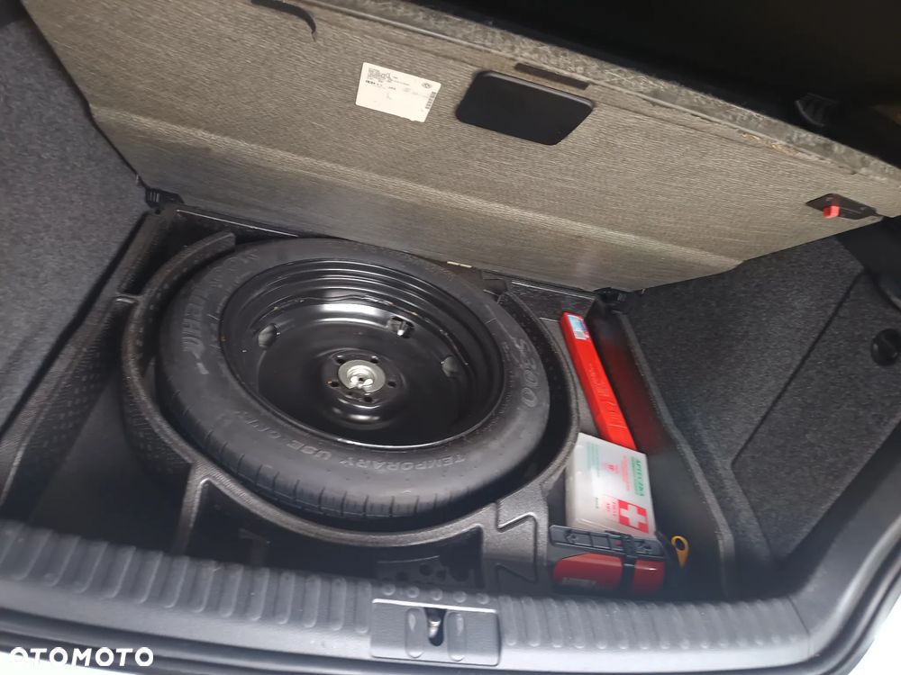 Volkswagen Tiguan - 15
