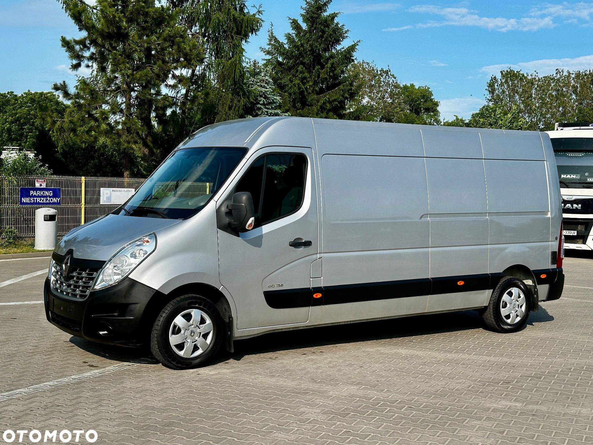 Renault Master - 1