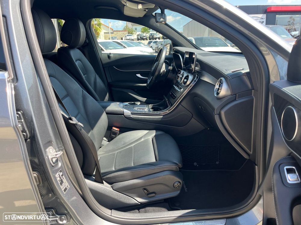 Mercedes-Benz GLC 220 d Coupe 4Matic 9G-TRONIC Exclusive - 55
