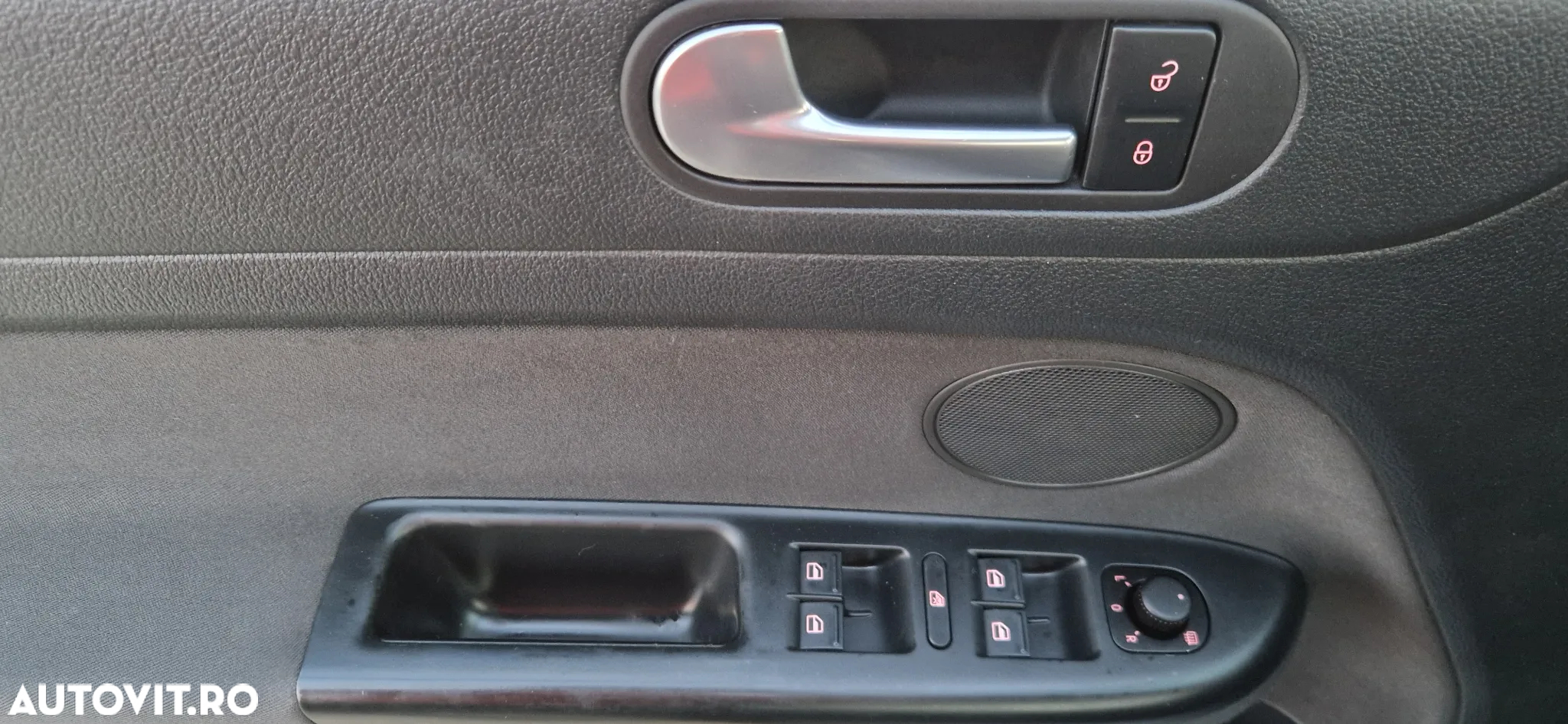 Volkswagen Golf Plus - 15