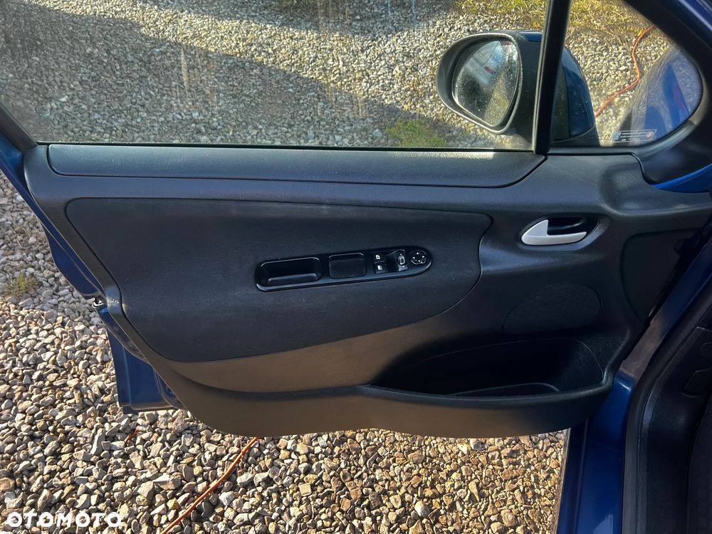 Peugeot 207 1.6 HDi Active - 23