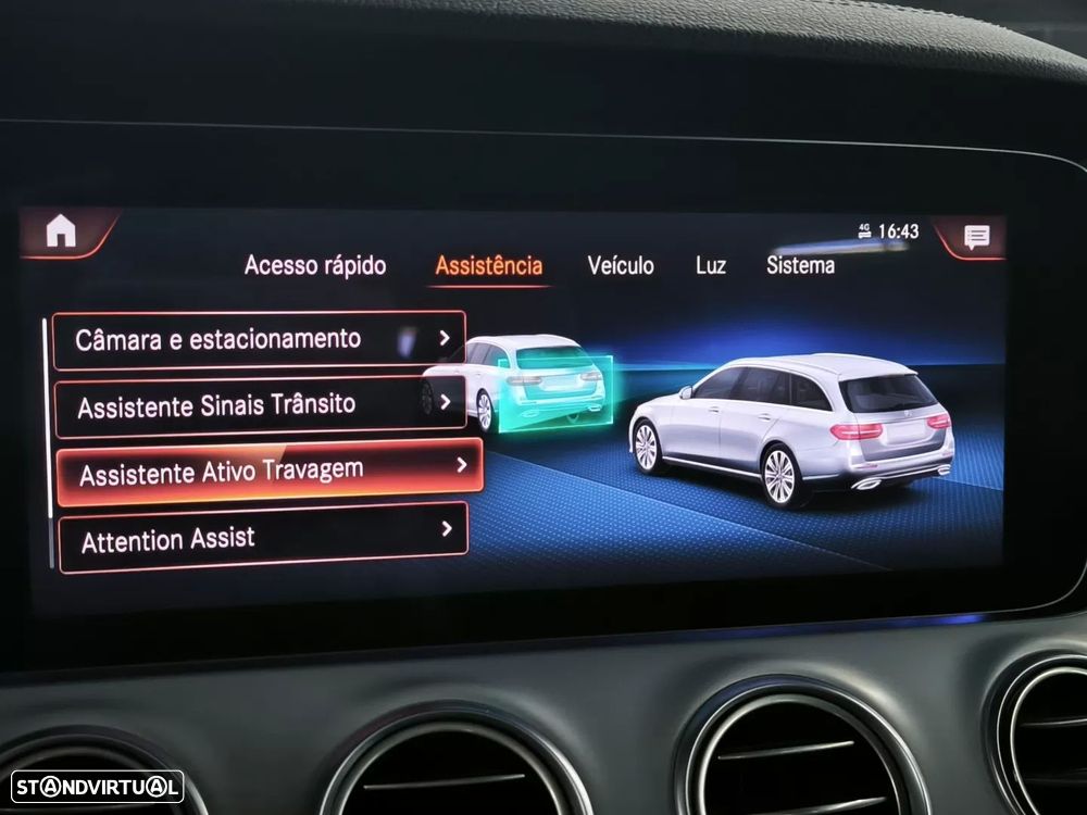 Mercedes-Benz E 300 de AMG Line - 29