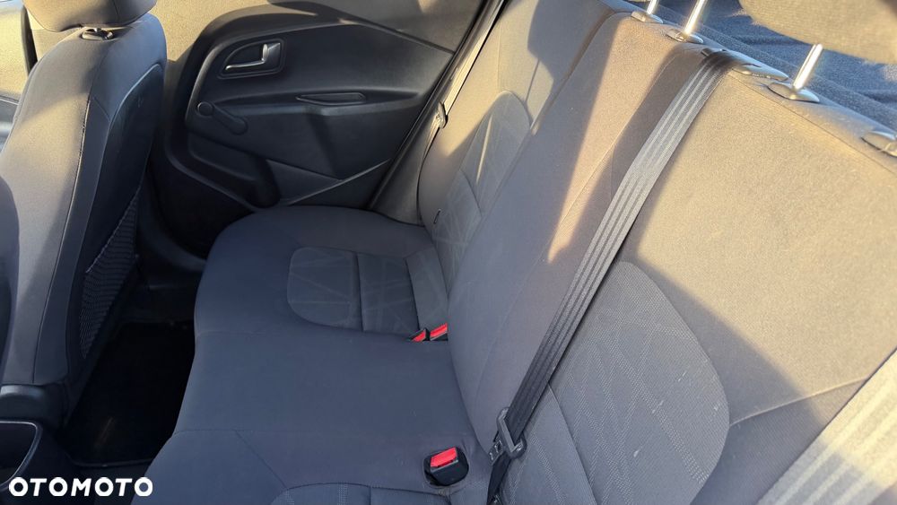 Kia Rio 1.4 Spirit - 13