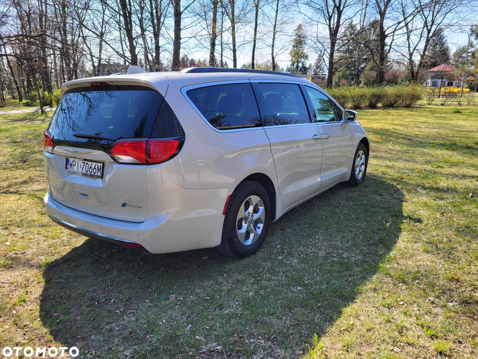 Chrysler Pacifica - 6