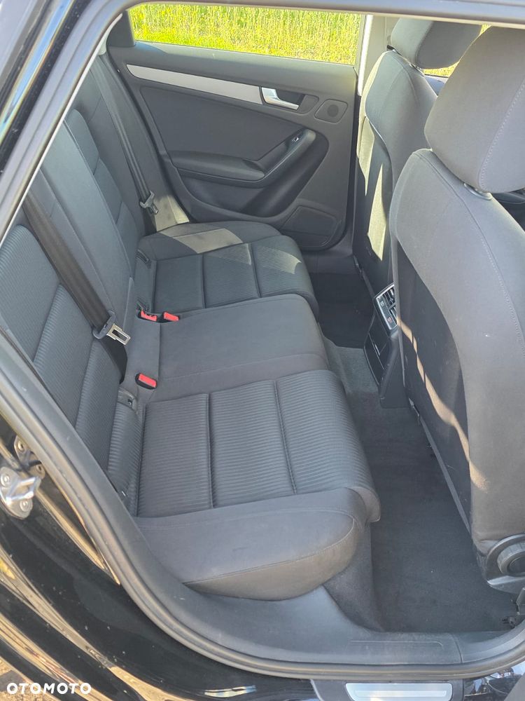 Audi A4 Avant 2.0 TDI - 4