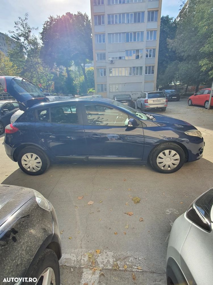 RENAULT Megane 2010 — imagine 3