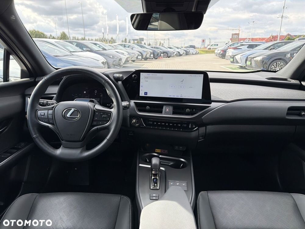 Lexus UX 300h Prestige - 11