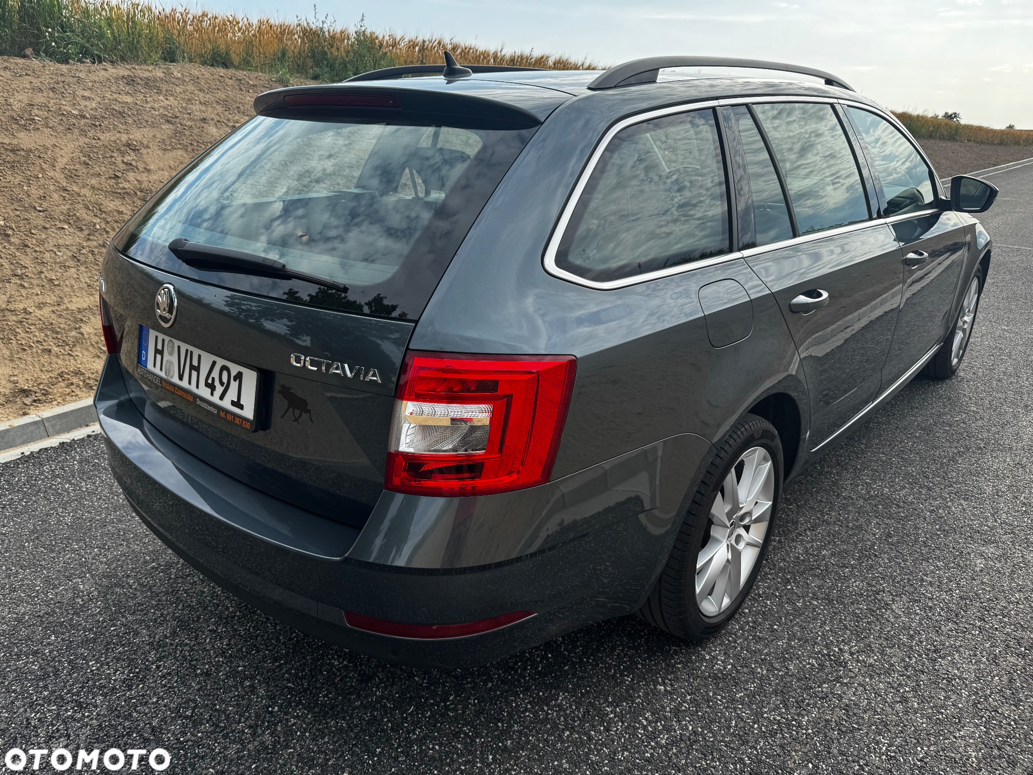 Skoda Octavia Combi 2.0 TDI Style - 11
