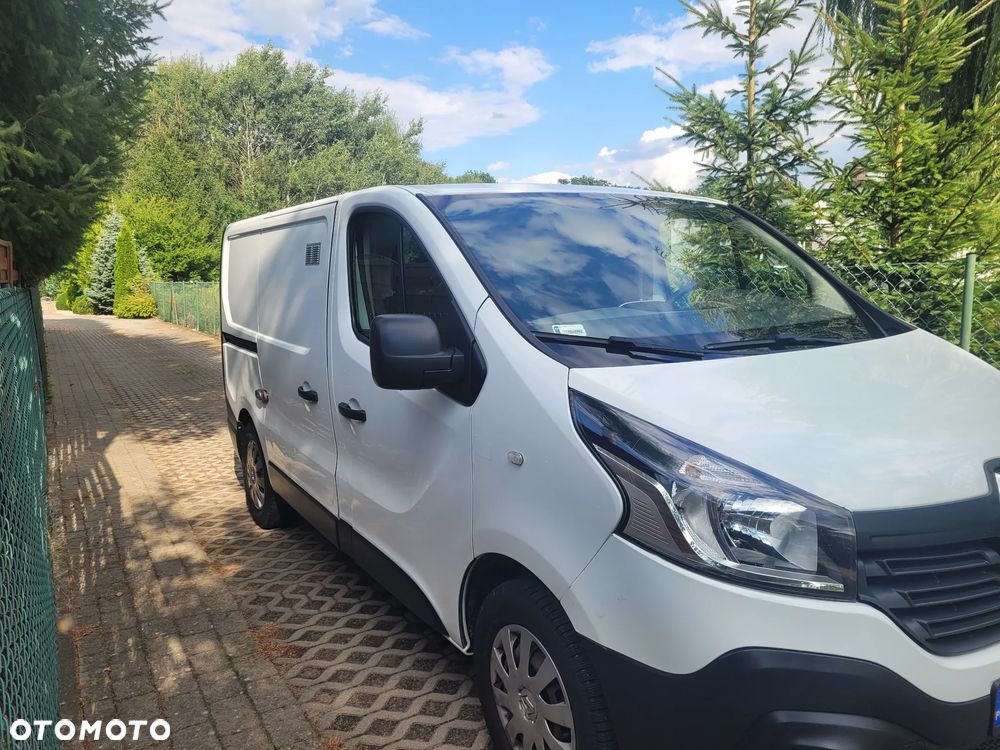 Renault TRAFIKA - 2