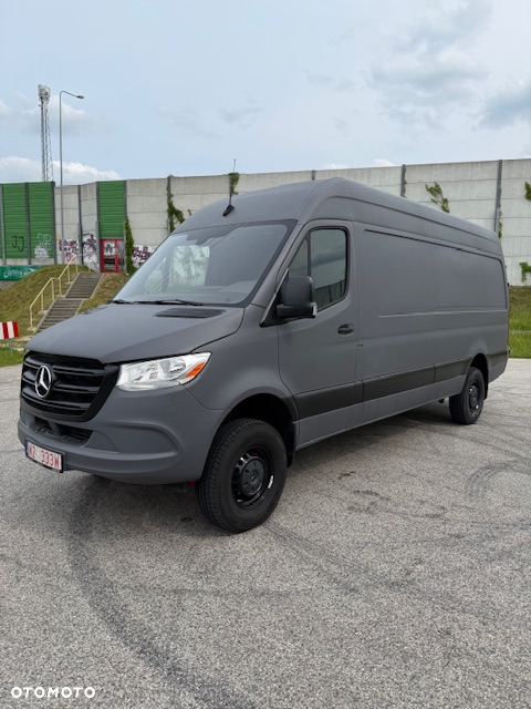 Mercedes-Benz Sprinter 319 4x4 ZG3 - 2