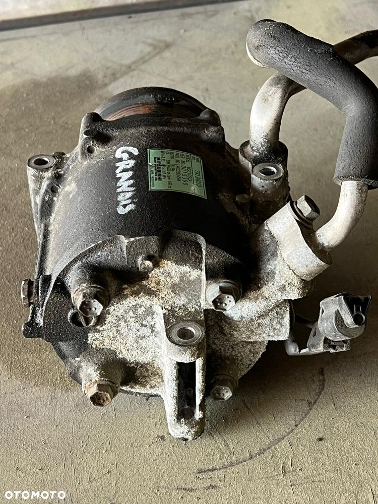 Sprężarka klimatyzacji Mitsubishi Grandis 2.0 7813A010 - 5