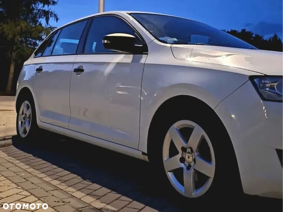 Skoda RAPID 1.4 TDI DPF Active - 9