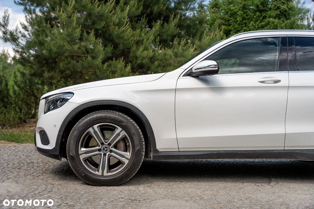 Mercedes-Benz GLC 220 d 4Matic 9G-TRONIC - 9