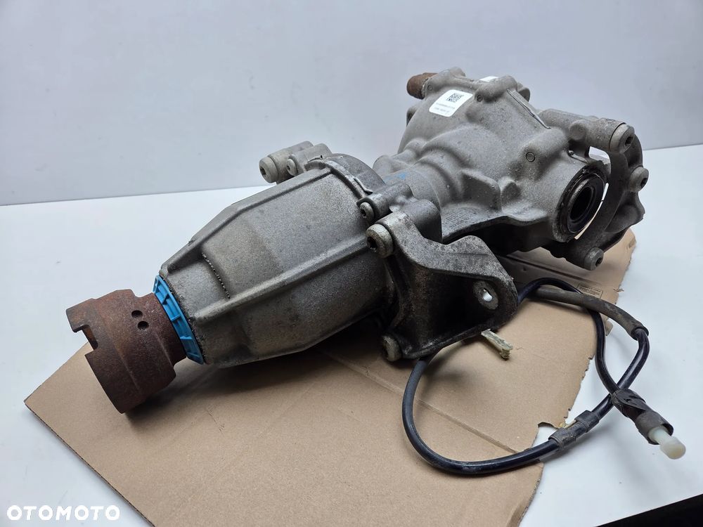 MOST TYL DYFER  TYLNY  CV6W-4B025-DF FORD KUGA II MK2 - 3