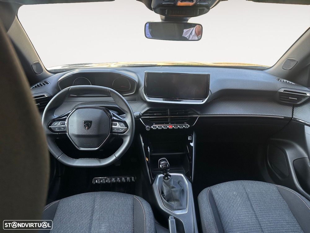Peugeot 2008 1.2 PureTech Style - 10