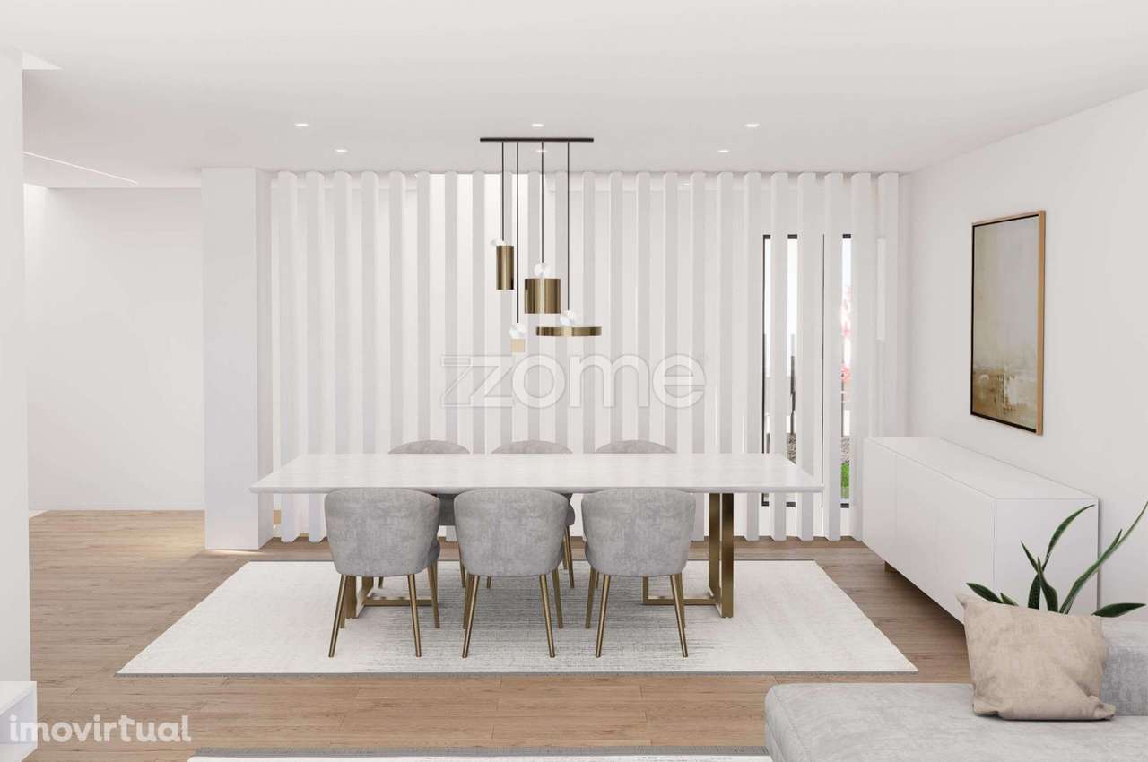 Terreno urbano com estrutura de Moradia Individual em Escudeiros! - Grande imagem: 5/39