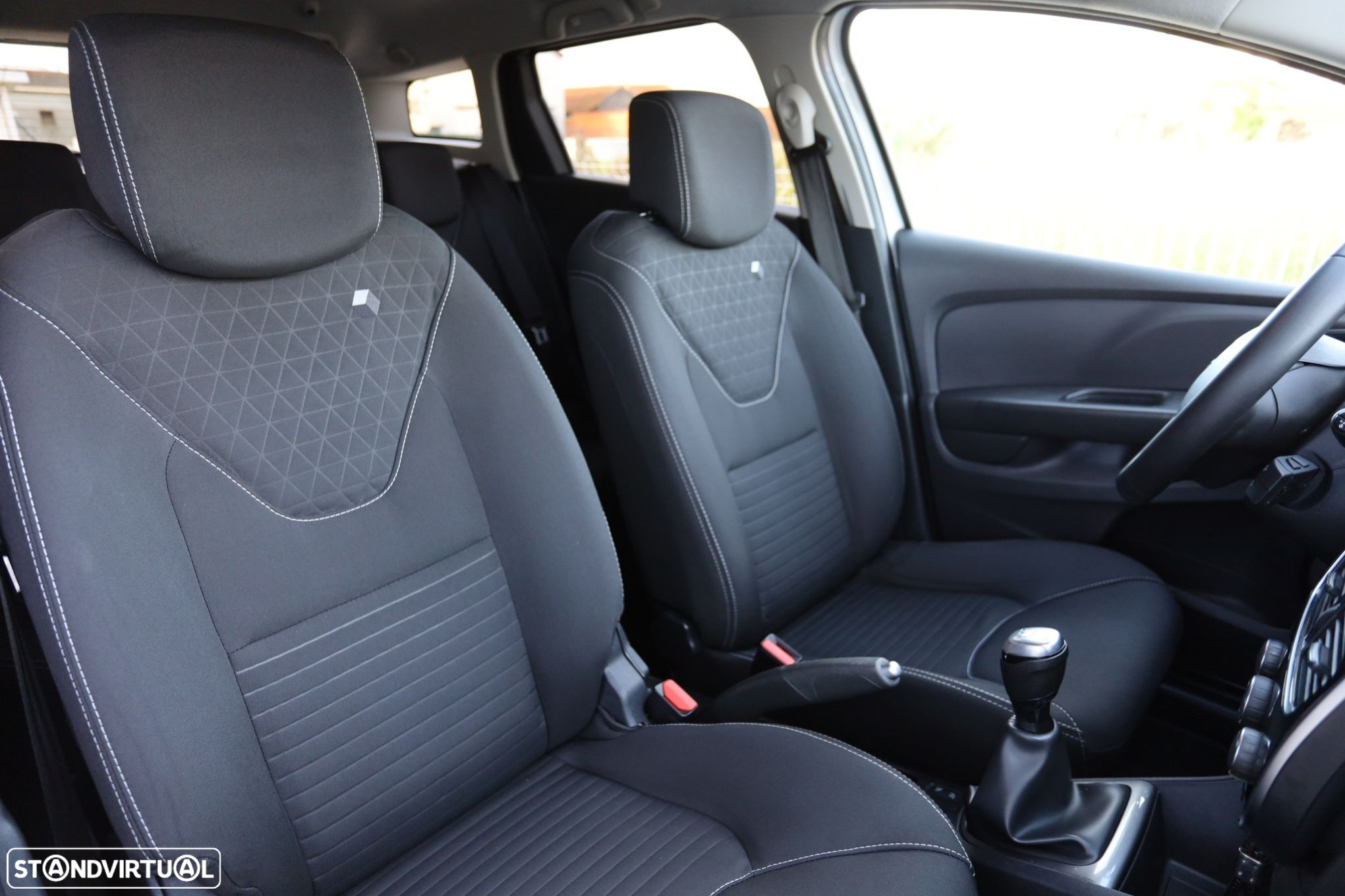 Renault Clio Sport Tourer 1.5 dCi Limited EDition - 12