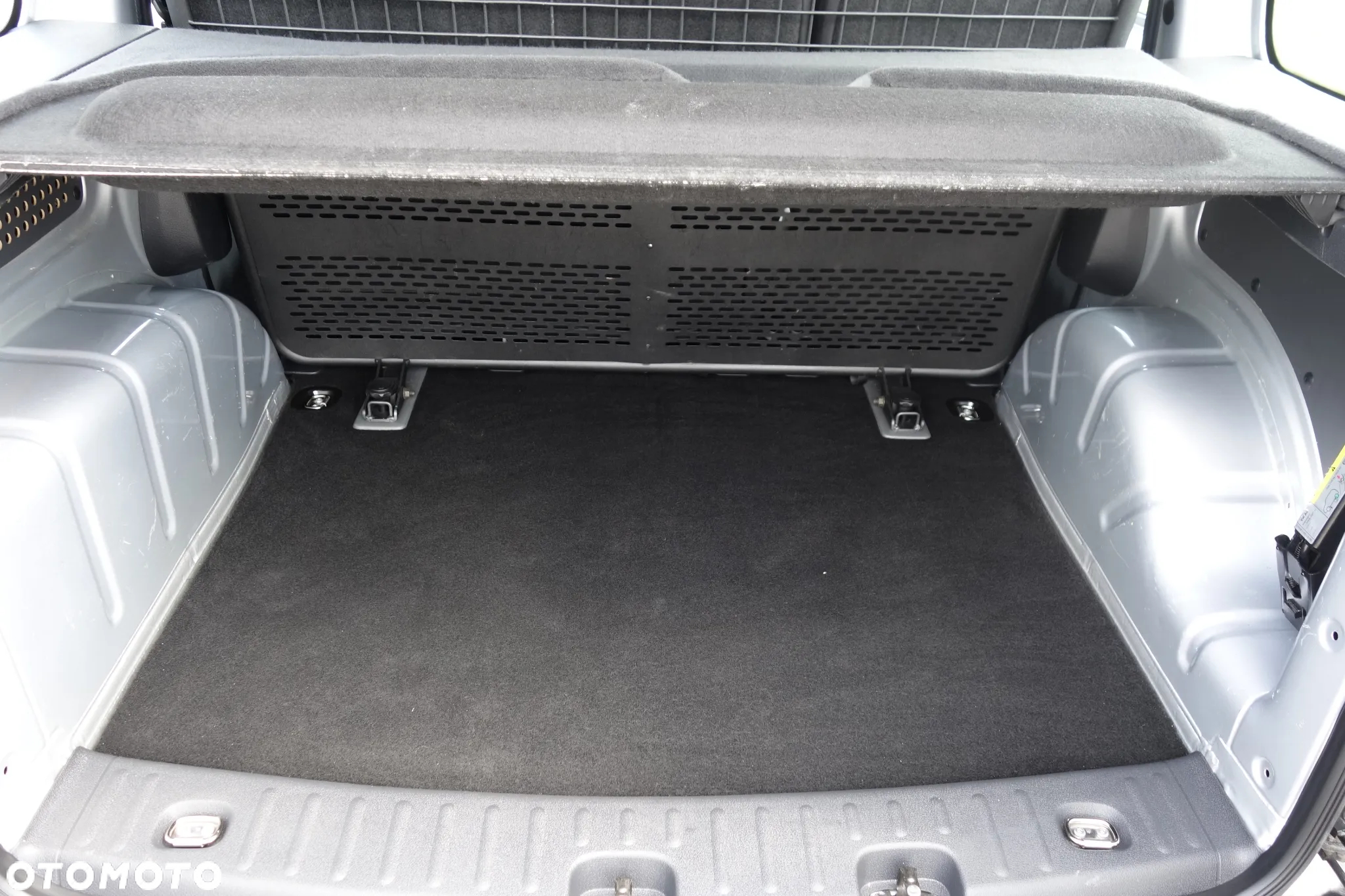 Volkswagen Caddy 2.0 TDI Trendline - 18